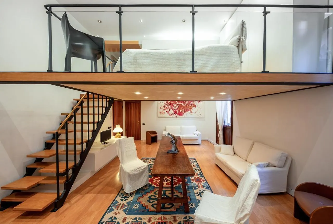 ヴェネツィアLuxury Loft Next To Saint Markアパートメント イタリア